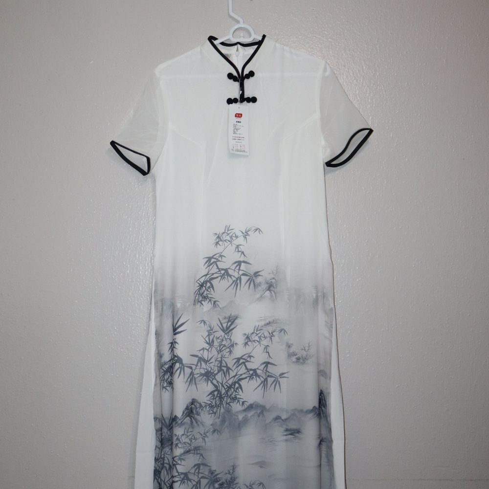 Chic White and Black Bamboo Print Midi Dress